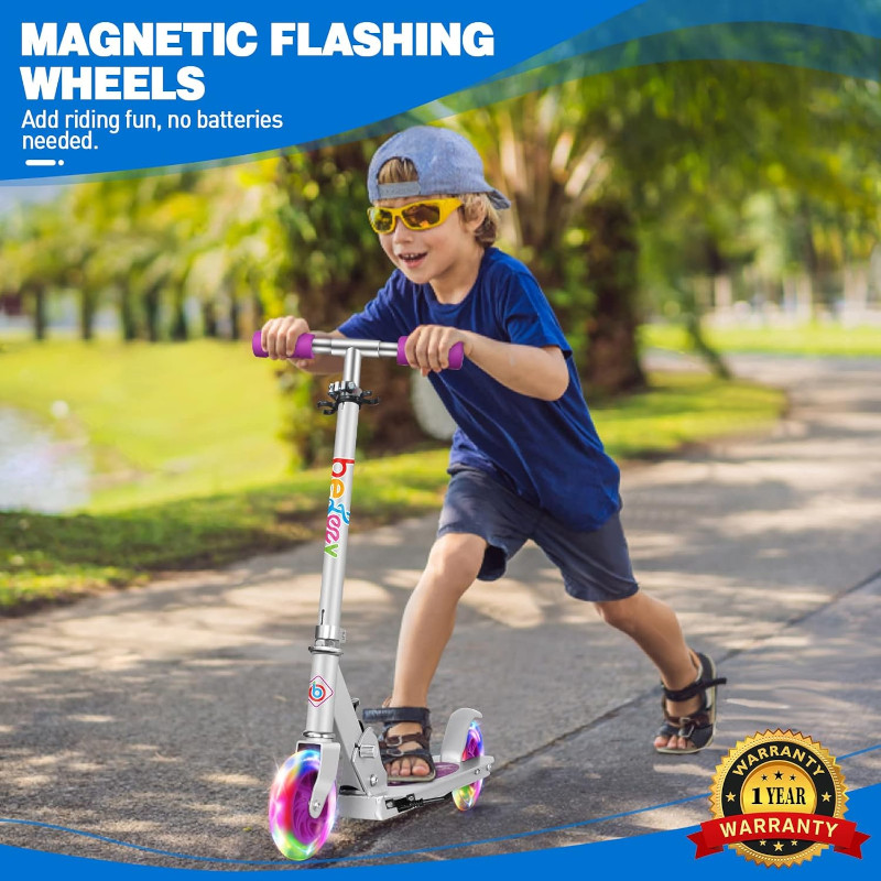 Beleev sparkcykel har hjul som blinkar